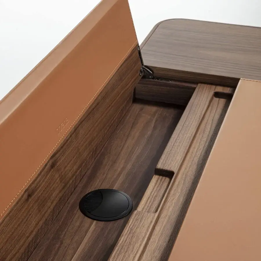 Beo Writing Desk #4