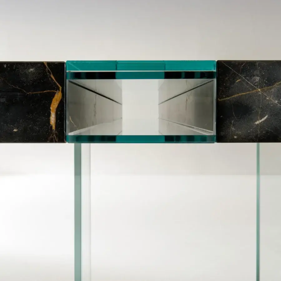 Elemento Table #8