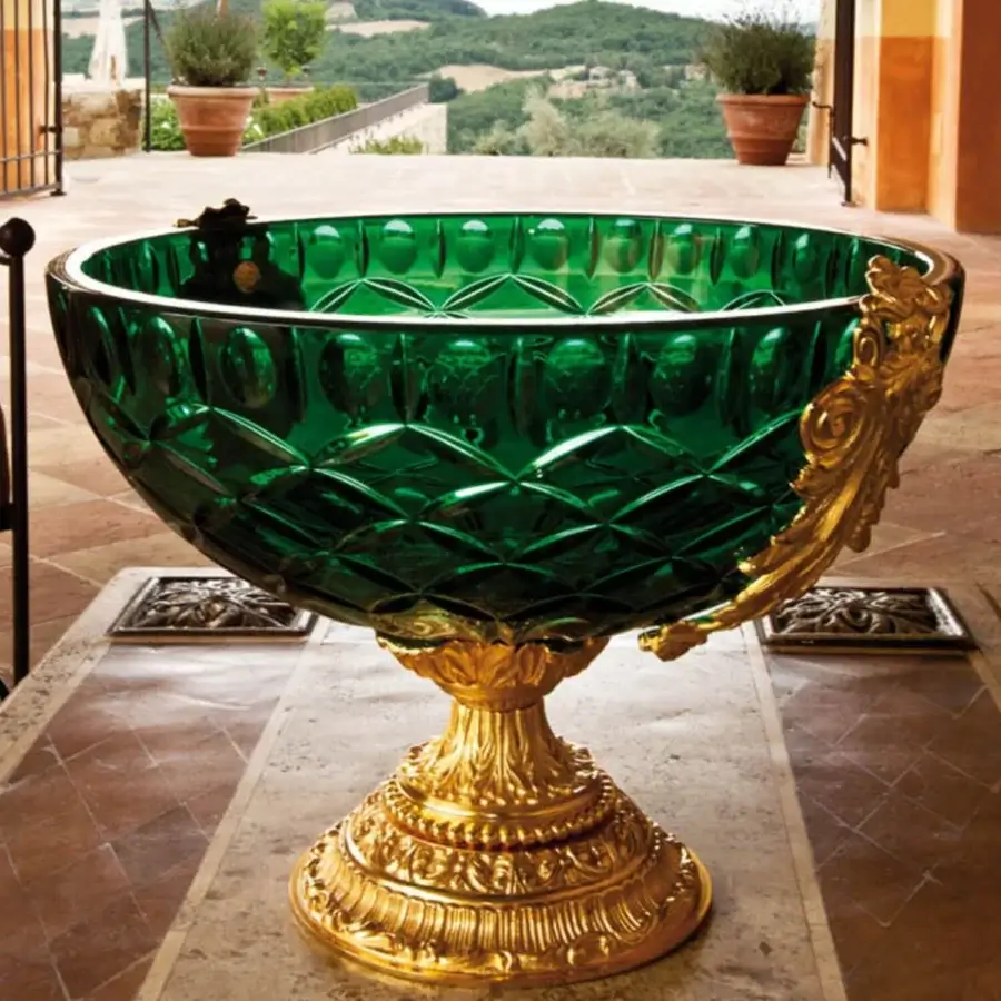 Royal Centerpiece with Foot #1