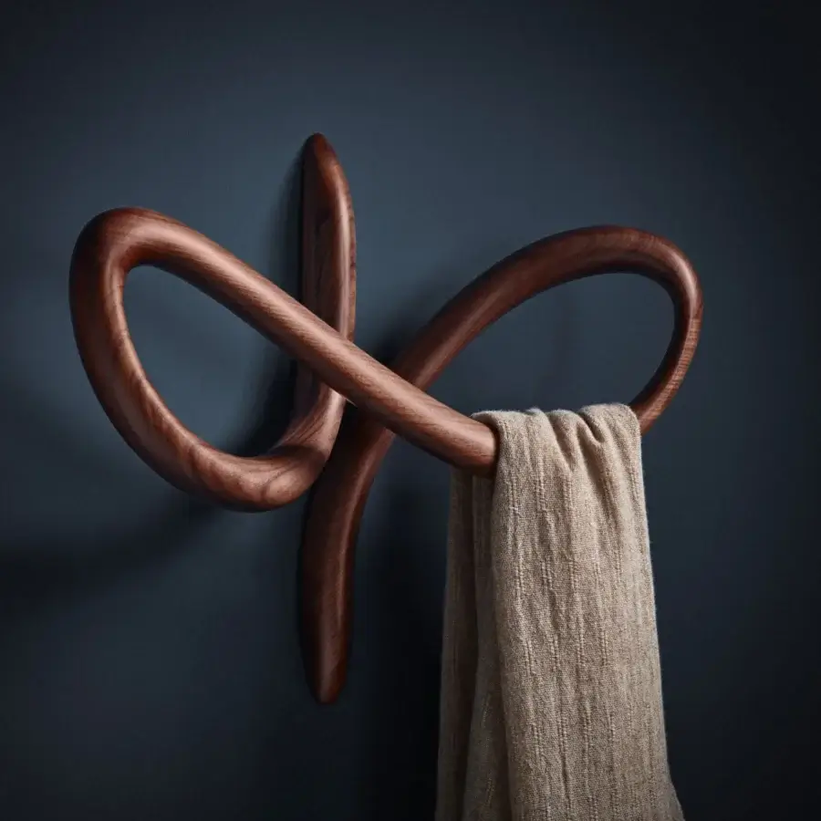 Vértigo Coat Rack #5