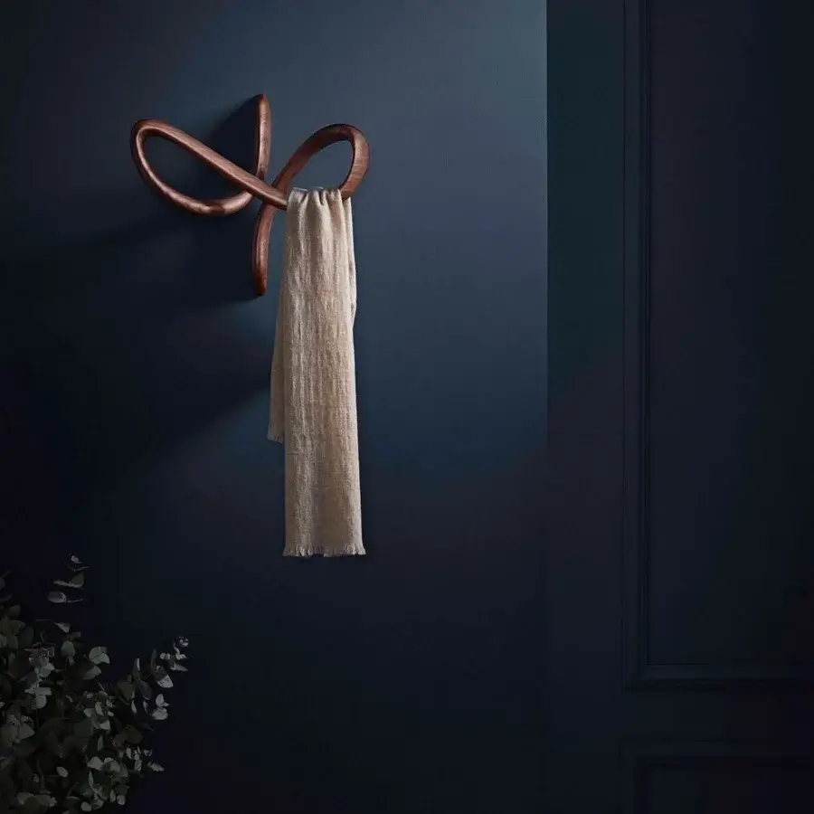 Vértigo Coat Rack #6