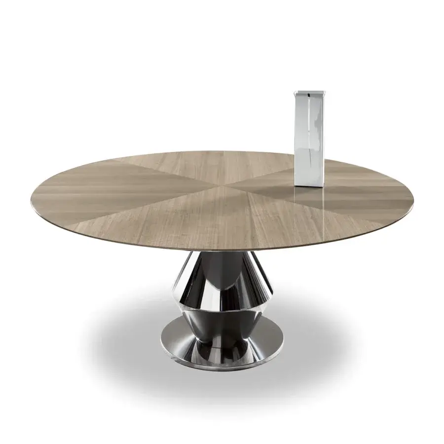 Grand Palais Round Table #8