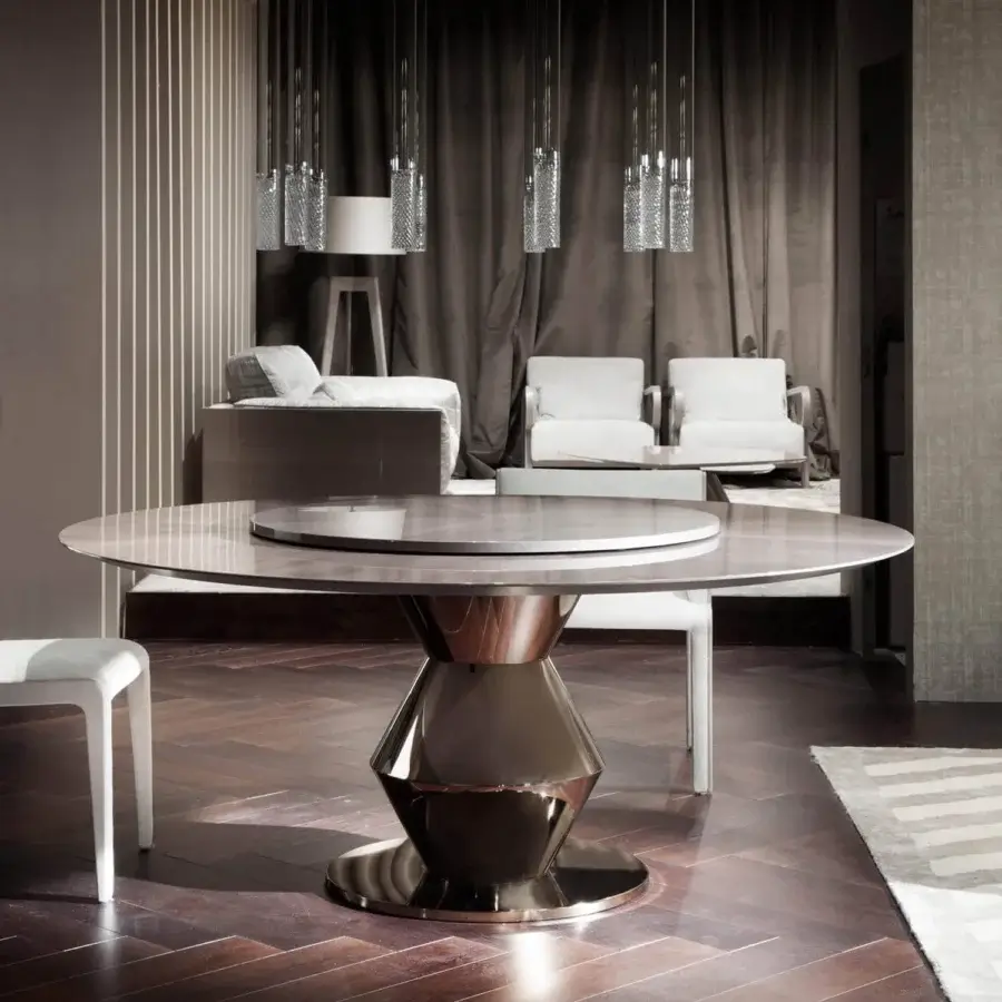 Grand Palais Round Table #1