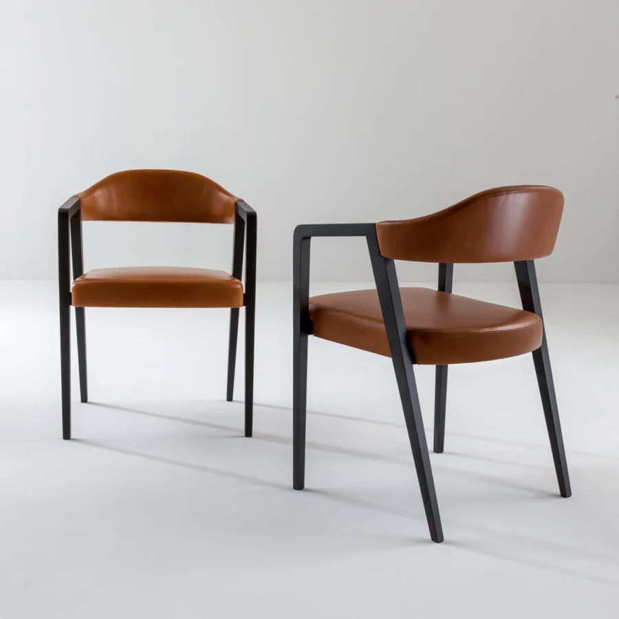 Kris Armchair #1