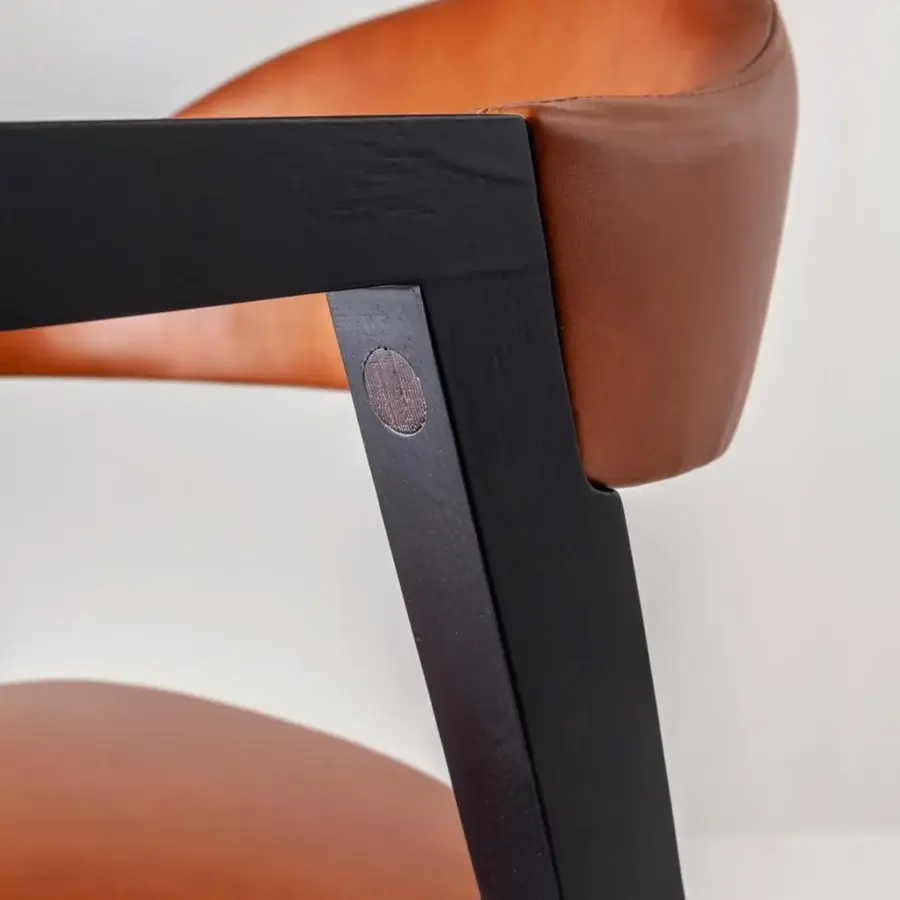 Kris Armchair #7