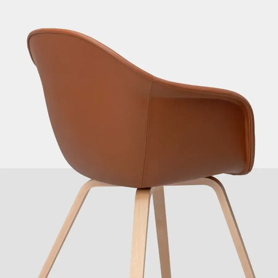 Elephantino "Bucket" Wooden Legs Armchair #10