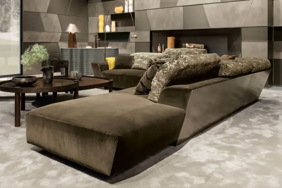 Metropol Sectional #3