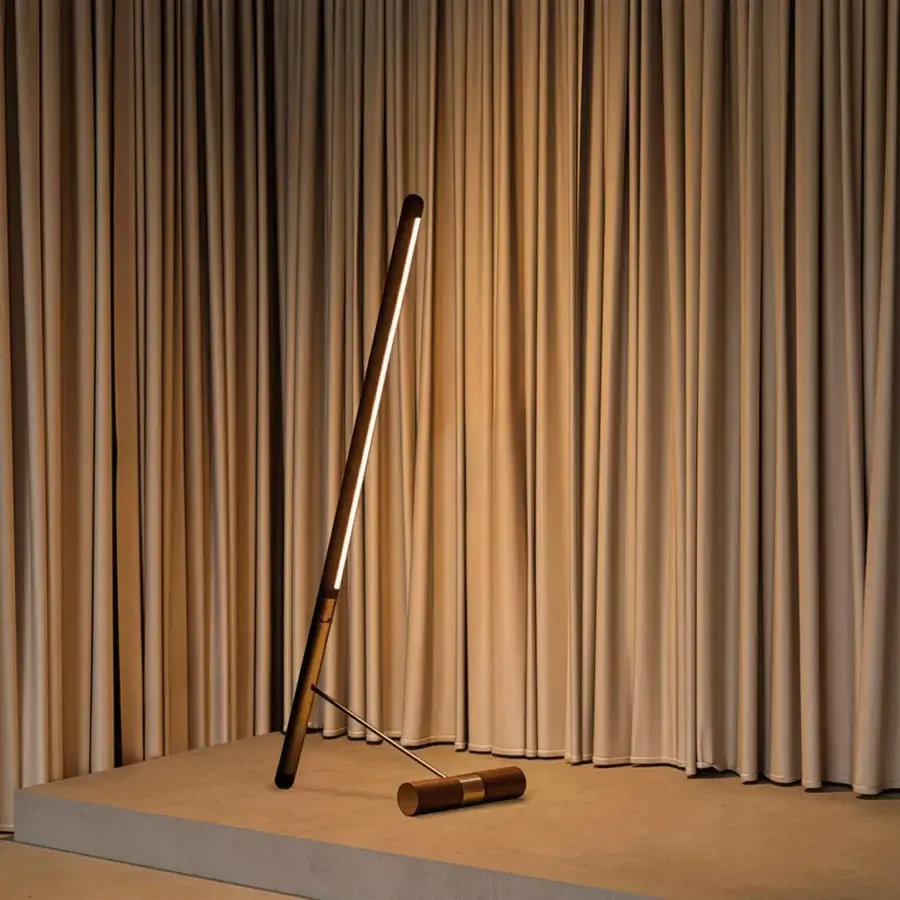 Linea D Floor Lamp #1