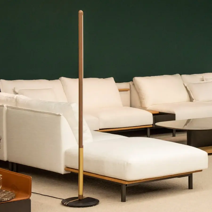 Linea Uno Floor Lamp #1