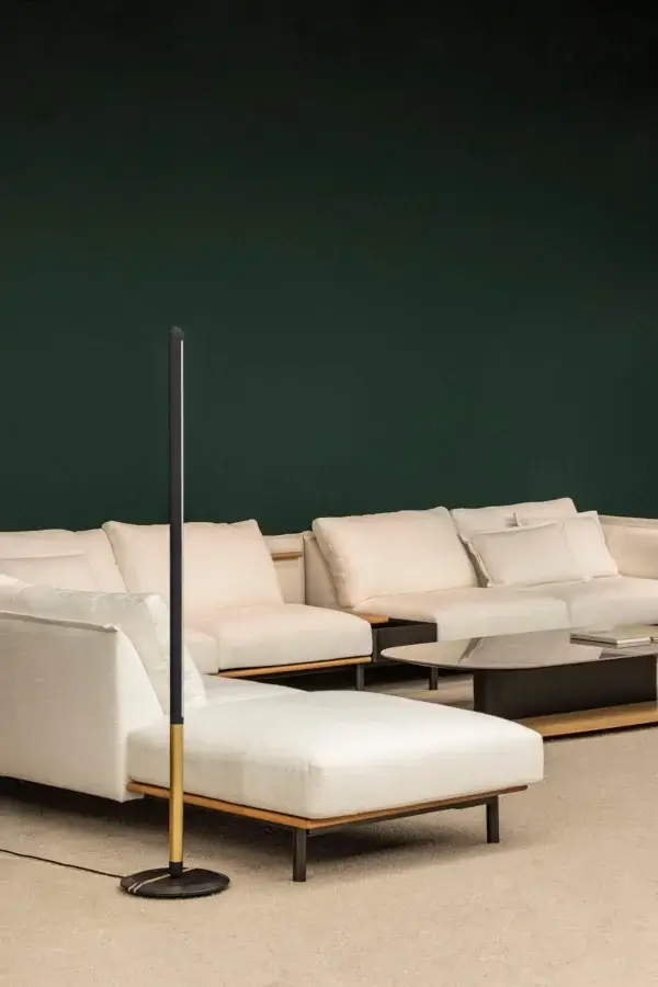 Linea Uno Floor Lamp #3