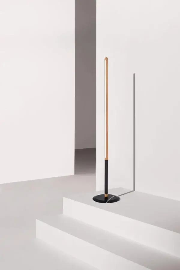 Linea Uno Floor Lamp #11