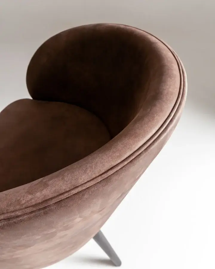 LV 101 Armchair #8