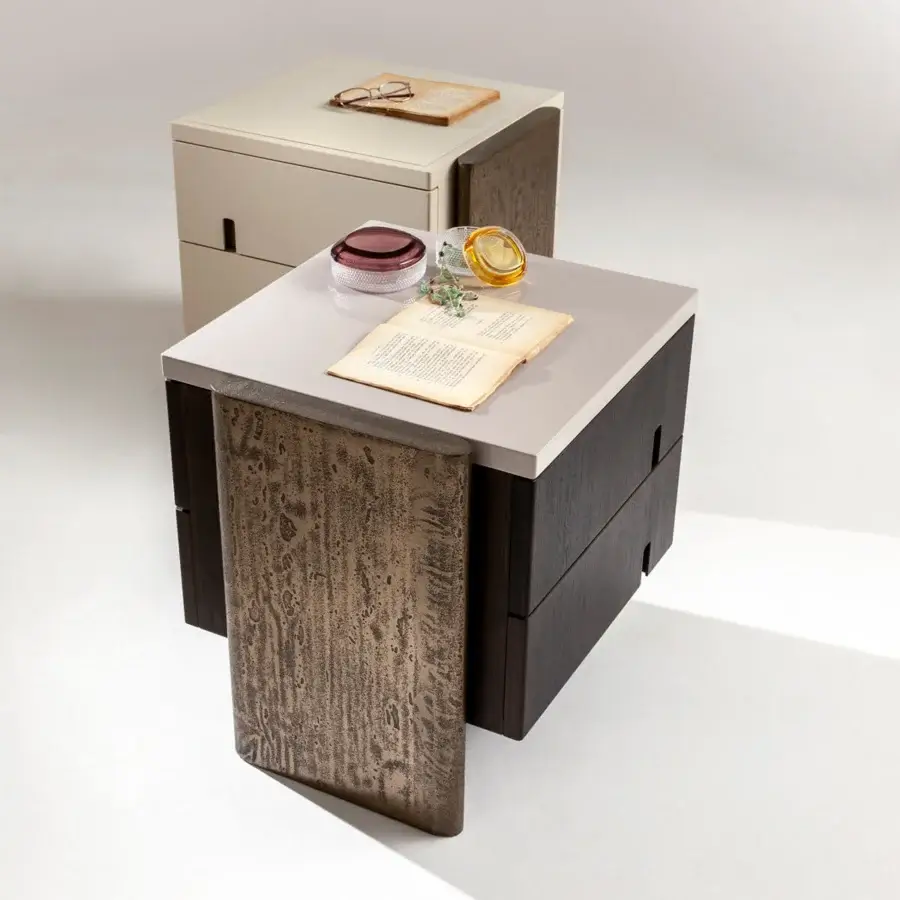 Outfit Nightstand #1