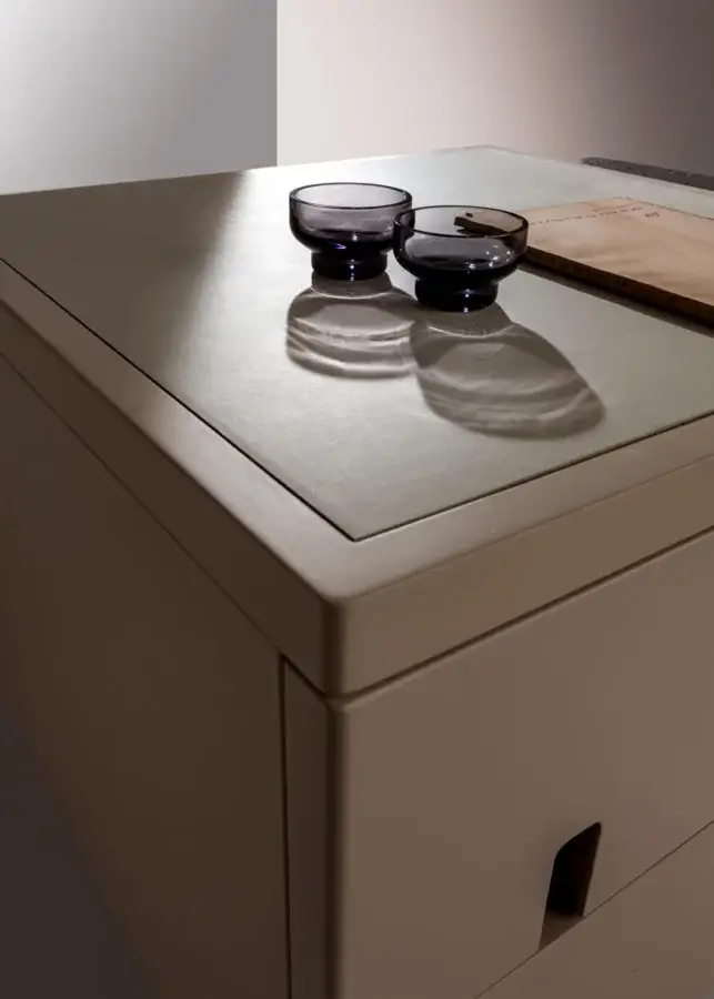 Outfit Nightstand #9