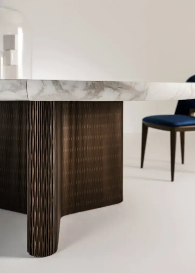 Elegant Laurameroni Infinity table with white marble top veined grey brown, on Lacca 61 dark bronze satin fluted ribs