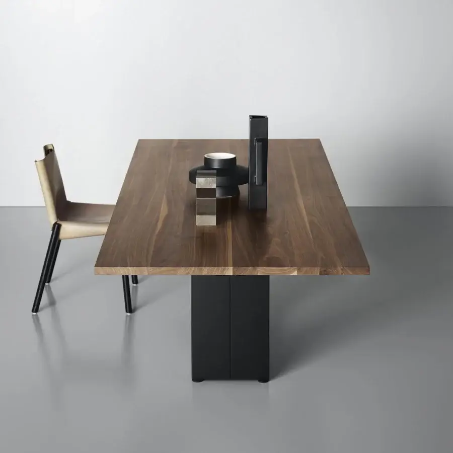 Holo Table #6