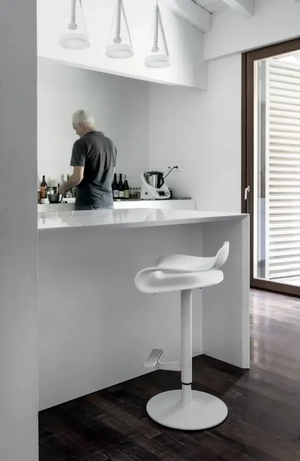 BCN Adjustable Stand Stool #2