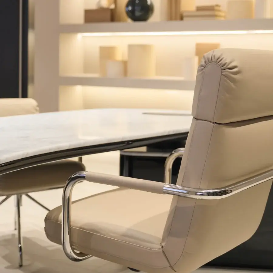 CPRN Homood Barry Swivel Armchair #5