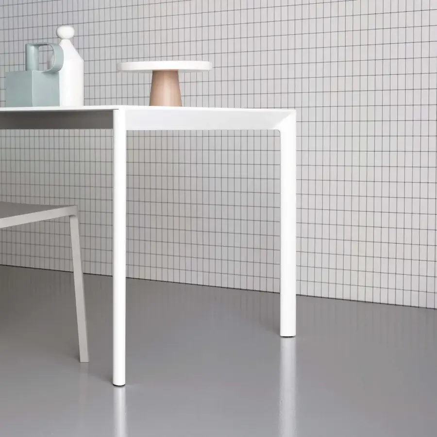 Kristalia Maki Table #4