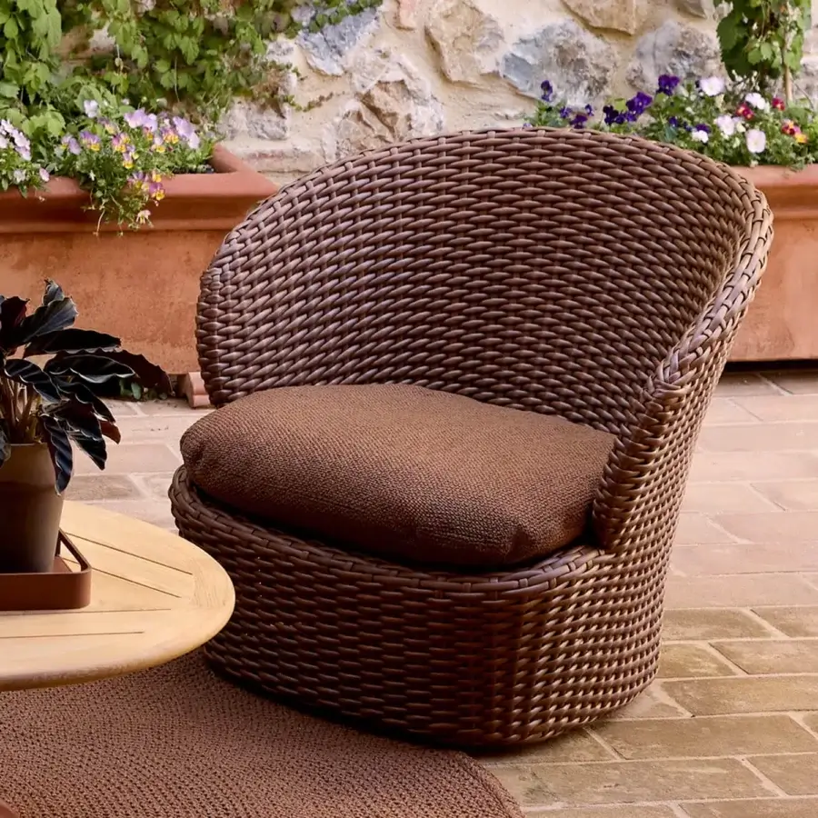 Cane-Line Coast Swiveling Lounge Chair #1