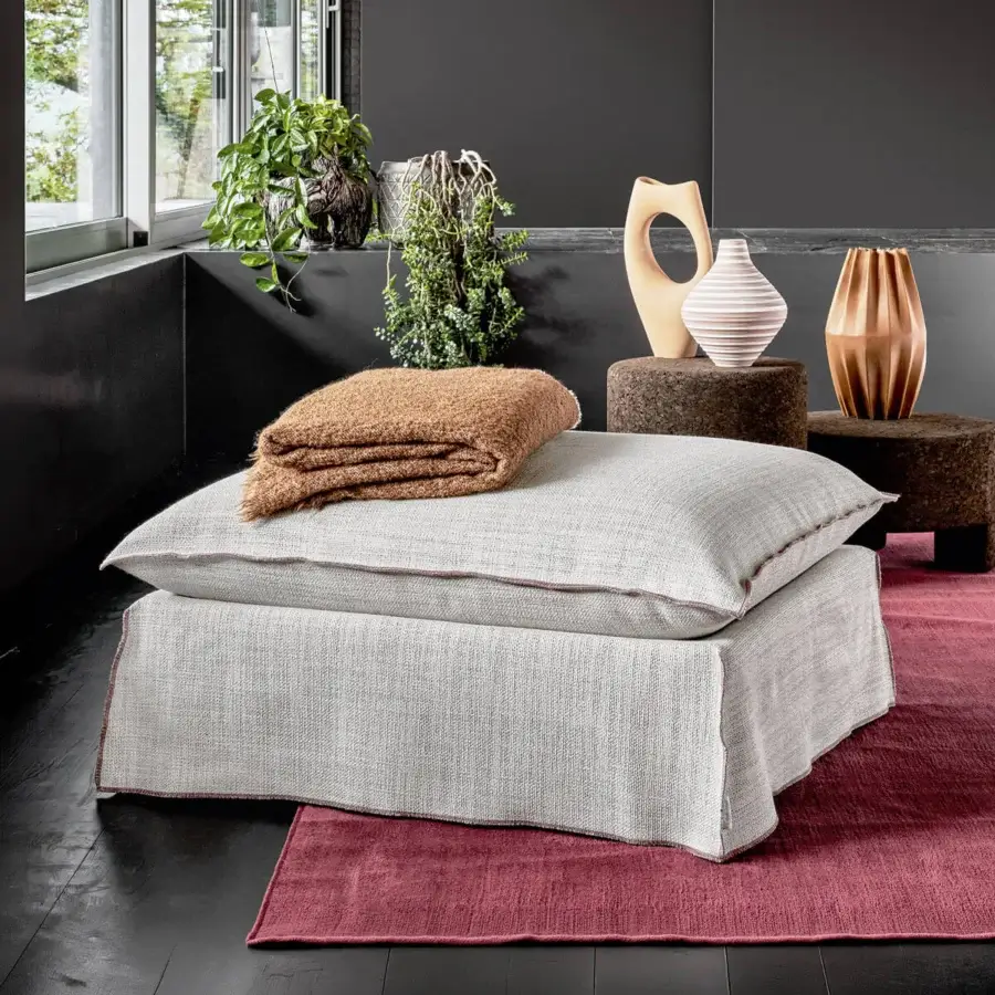 Gervasoni Ghost Ottoman #1