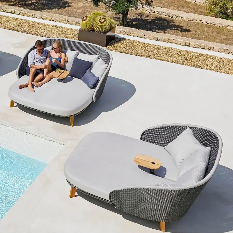 Cane-Line Peacock Daybed with Table #3