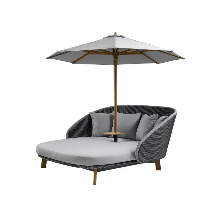 Cane-Line Peacock Daybed with Table #6
