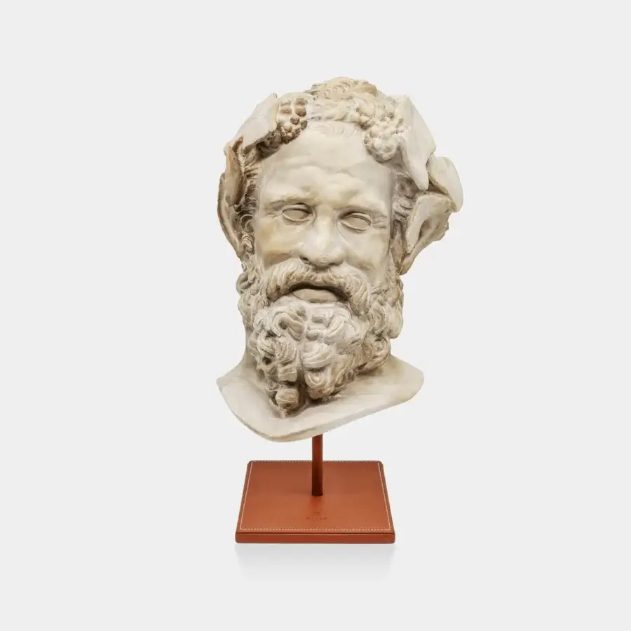 Sophisticated Vèlle Milano Companion of Odysseus bust in aged off-white plaster with brown metal and tan leather steel base