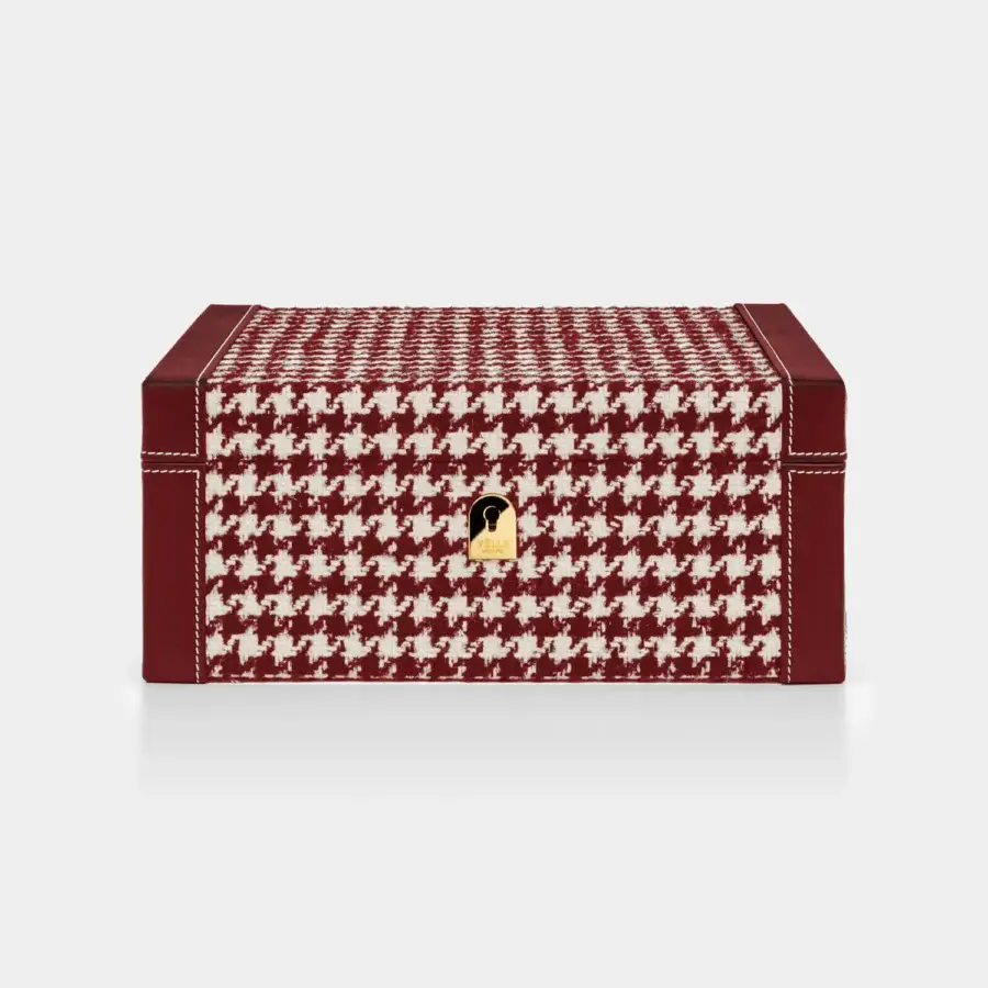 Exquisite Vèlle Milano Cigars humidor in red white houndstooth fabric with leather trims and gold-toned metal lock