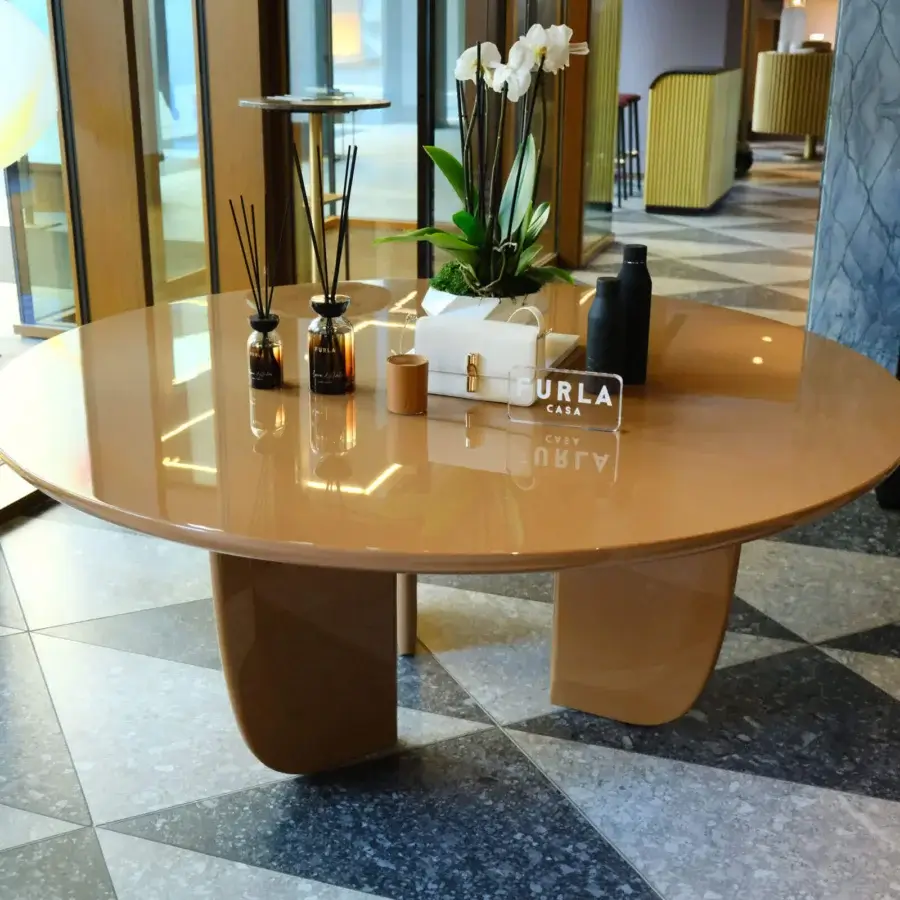 Furla Casa Petalo Round Table #3