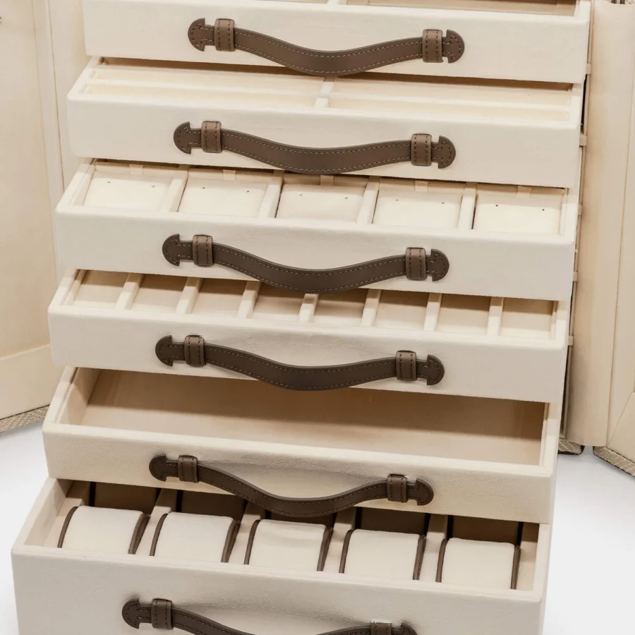 Vèlle Milano Jewelry Trunk #13
