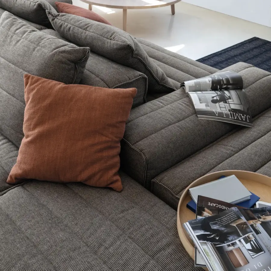 Gervasoni Samet Sectional #17