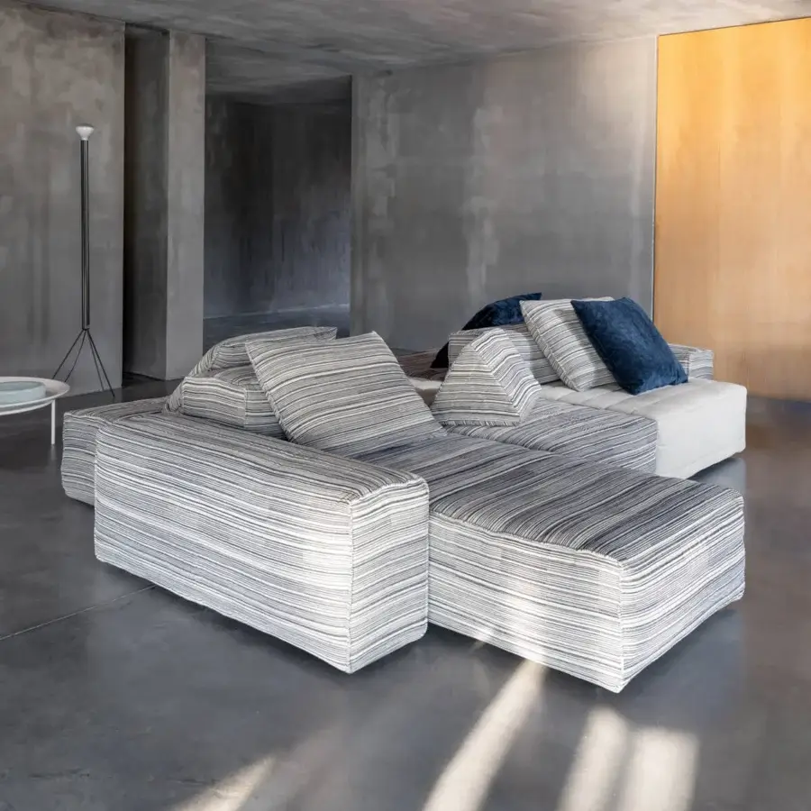Gervasoni Samet Sectional #18
