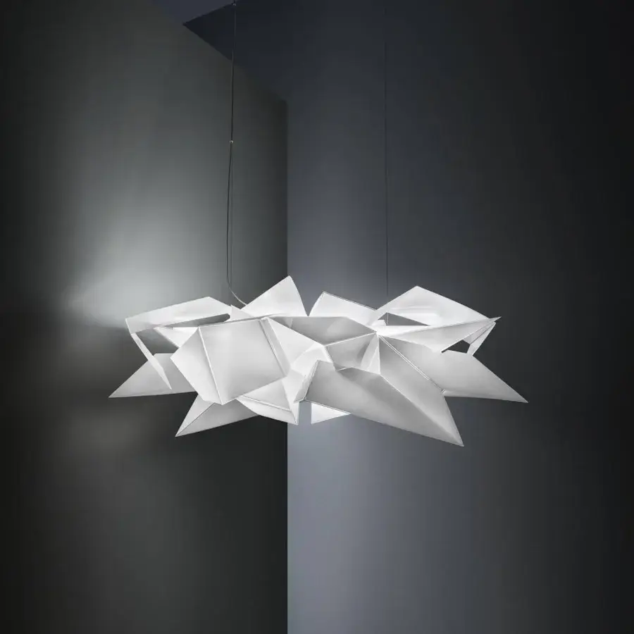 Avant-garde Slamp Cordoba suspension lamp in white techno-polymer with a matte finish and interconnected geometric panels