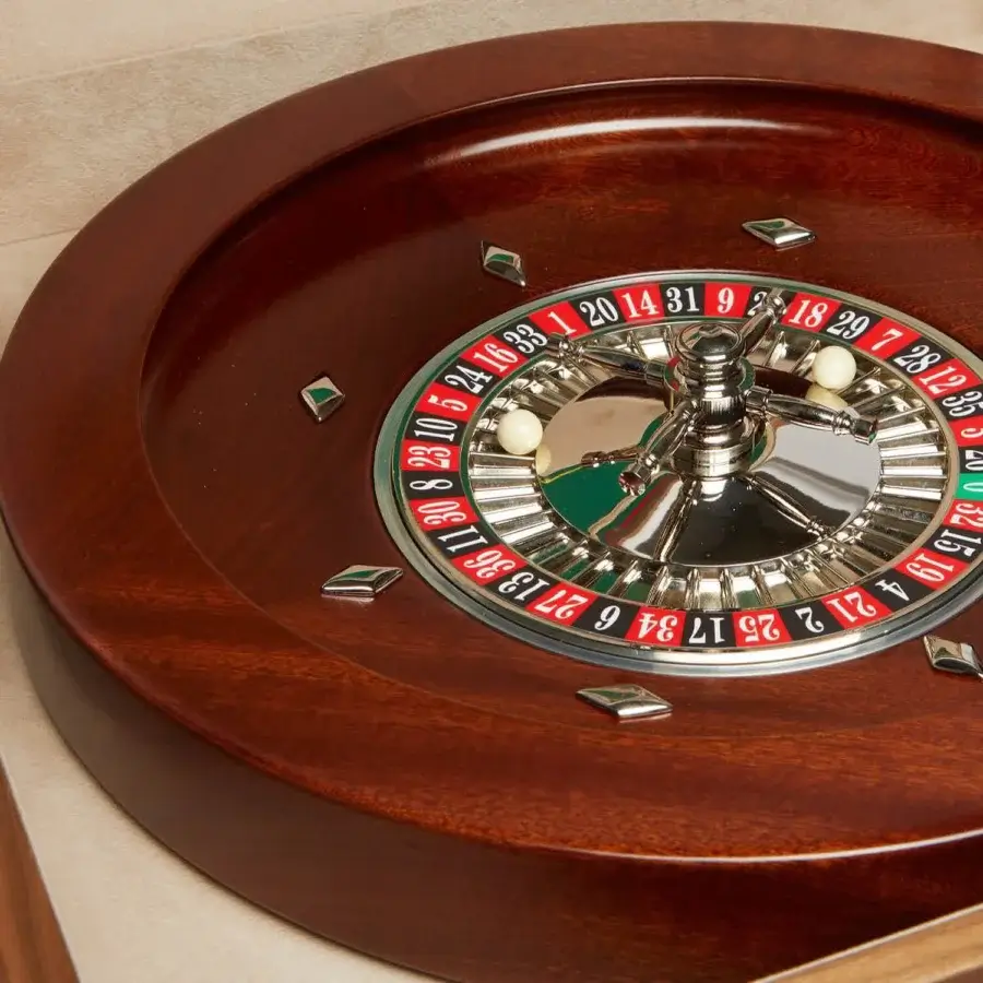 Refined Agresti Casino Passion chest in rich reddish brown wood with glossy finish and metal accents