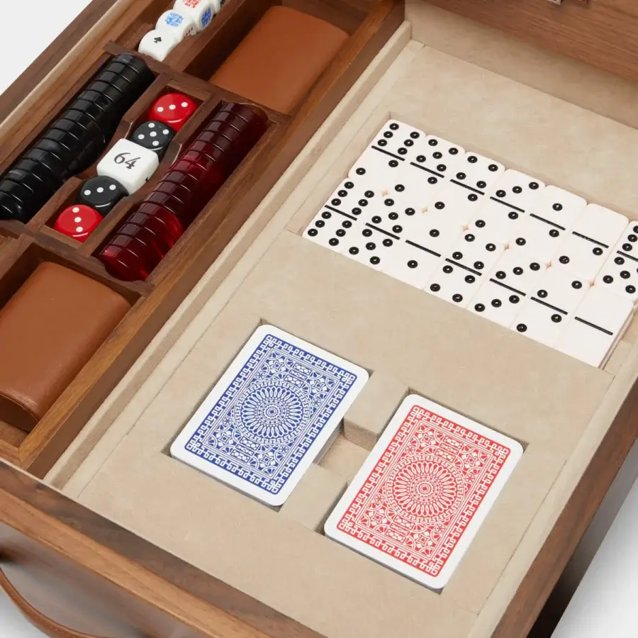 Luxury Agresti Casino Passion game chest crafted in wood with matte finish, leather handles and light textile interior
