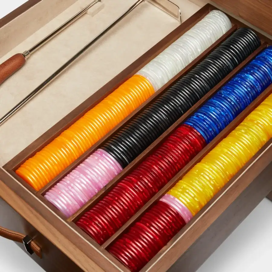 Luxury Agresti Casino Passion game chest with premium wood exterior matte finish plus multicolored glossy poker chips
