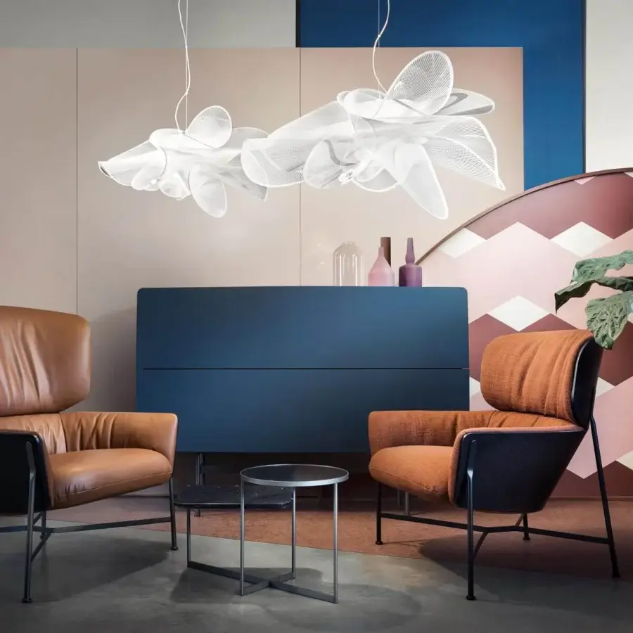 Avant-garde Slamp La Belle Étoile suspension lamp crafted in white textured transparent polymers with petal-like components