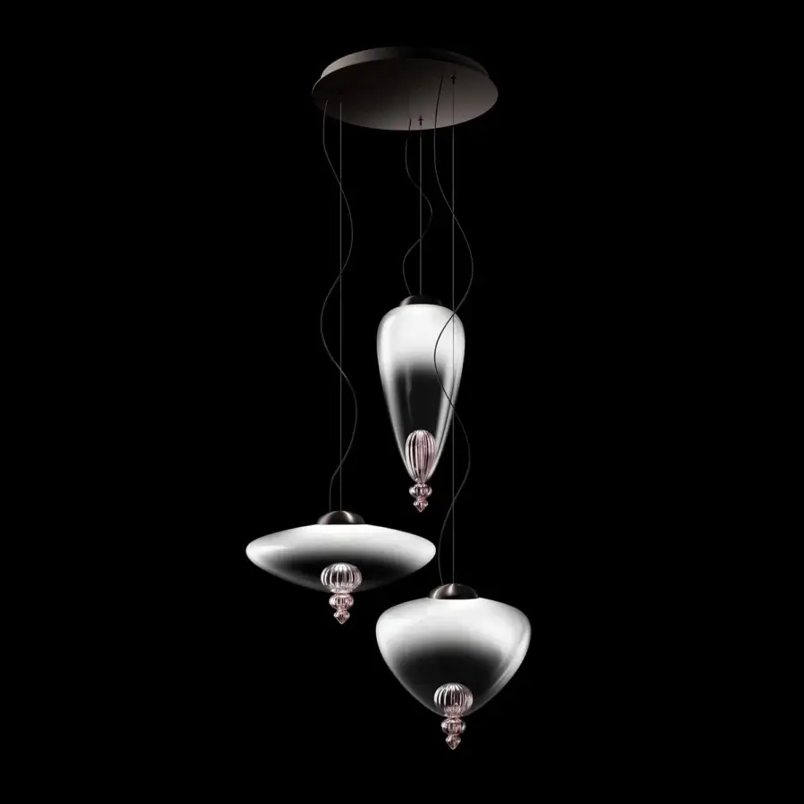 Exquisite Barovier&Toso Padma suspension lamp with hand-blown Murano glass pendants in a delicate pink and sleek metal canopy