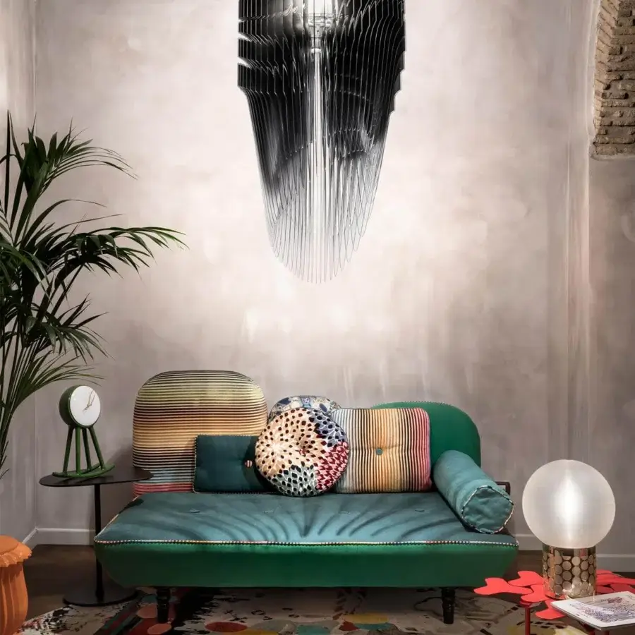 Avant-garde Slamp Avia suspension lamp crafted in black Cristalflex® with a glossy silver-toned rippled finish