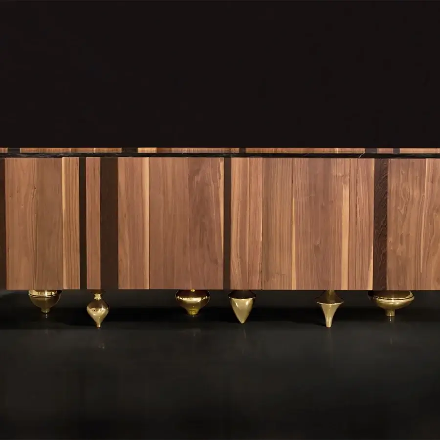 Superior Il Pezzo Mancante Il Pezzo 1 sideboard crafted from American walnut with wengé stripes and brass cast feet, finished with natural oil and black Marquinia marble