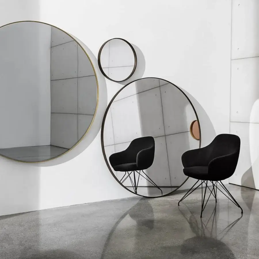 Superior Sovet Italia Cadira armchair with lacquered metal base and dark matte fabric upholstery