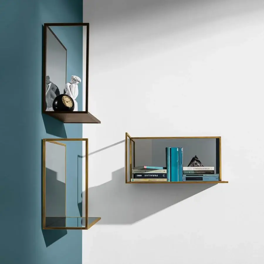 Distinguished Sovet Italia Helia shelf with lacquered metal frame and transparent surface in burnished finish