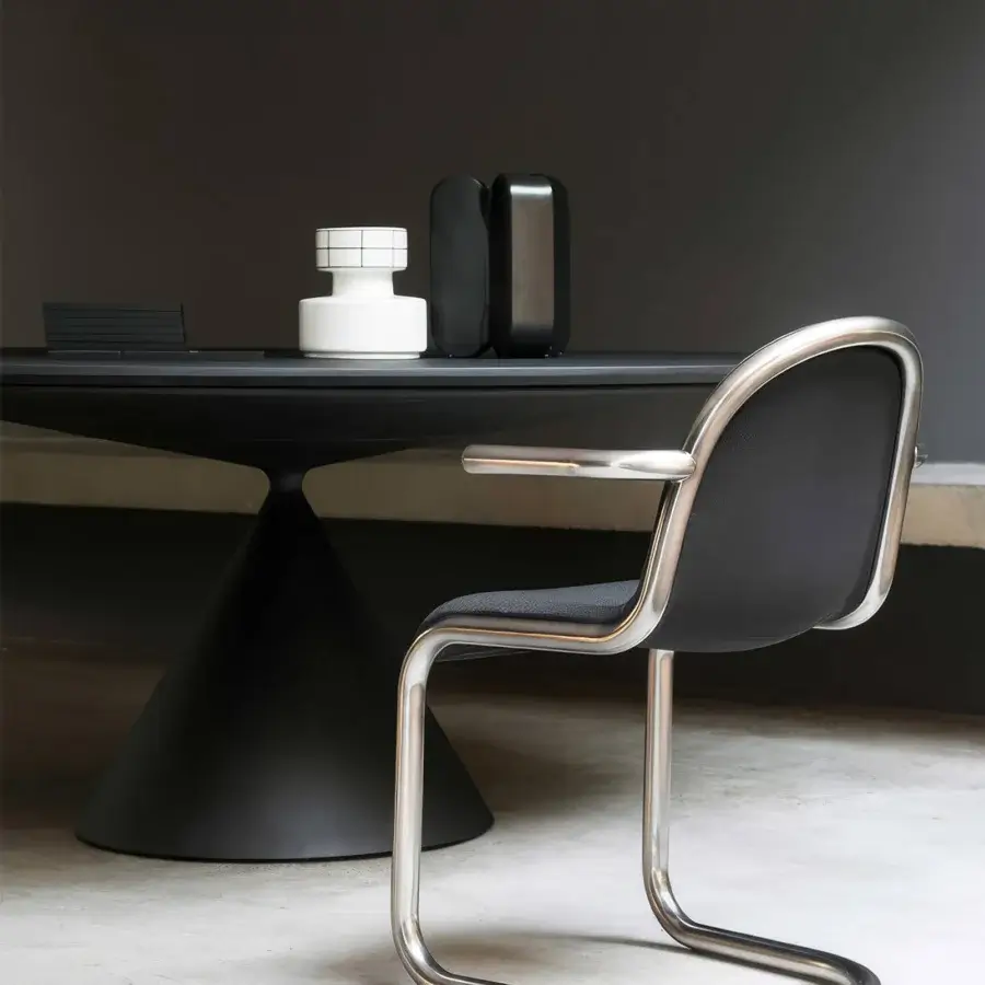 Desalto Clay Oval Table #7