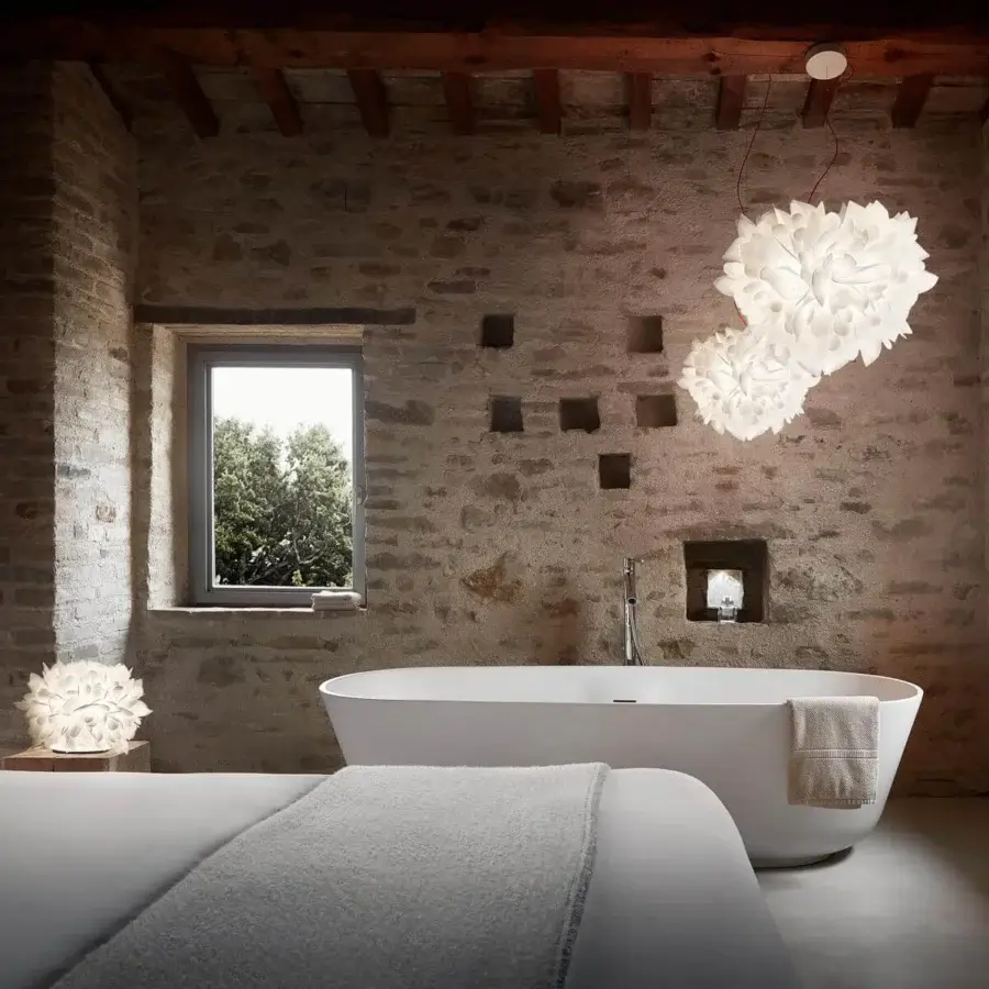 Distinguished Slamp Veli Foliage suspension lamp with organic floral form crafted in Italy and matte white finish
