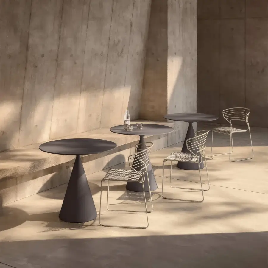 Desalto Clay Bistrot Table #4