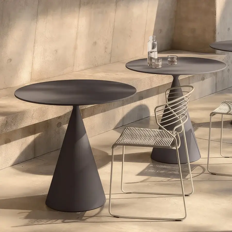 Desalto Clay Bistrot Table #5