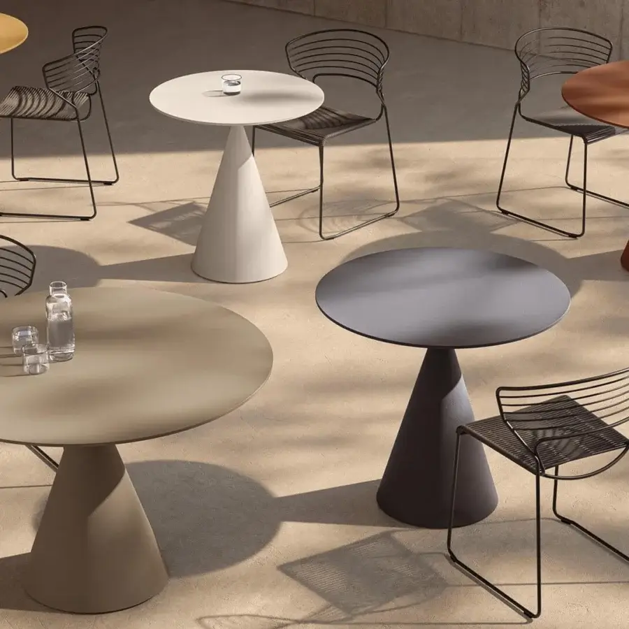Desalto Clay Bistrot Table #7