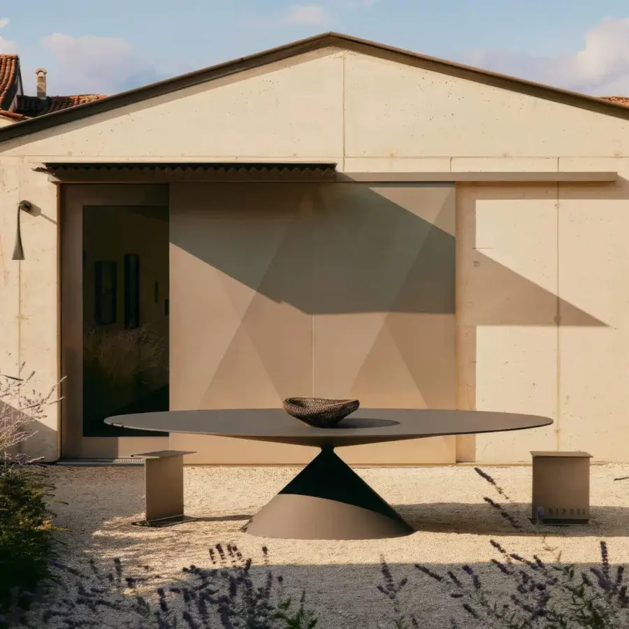 Desalto Maxi Clay Outdoor Table #2