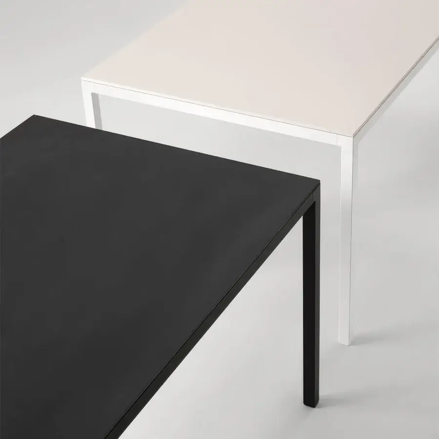Desalto Helsinki 35 Home Table #3